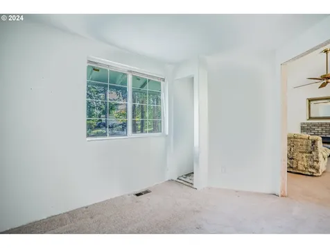 14440 S Hawthorne Court Oregon City OR 97045