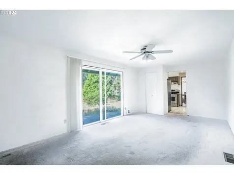 14440 S Hawthorne Court Oregon City OR 97045
