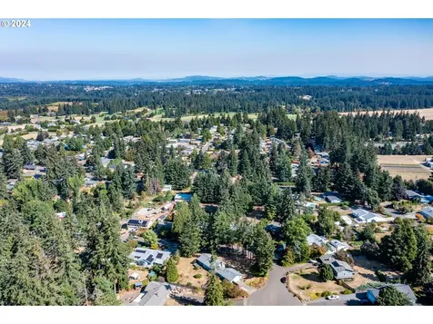 14440 S Hawthorne Court Oregon City OR 97045