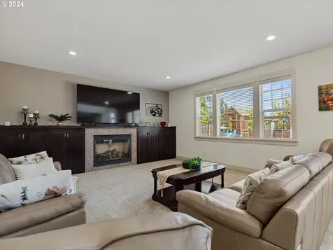 1612 S Dusky Drive Ridgefield WA 98642