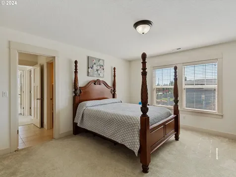 1612 S Dusky Drive Ridgefield WA 98642
