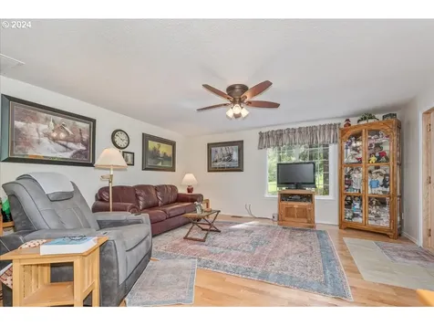 30214 Ne Lewisville Highway Battle Ground WA 98604