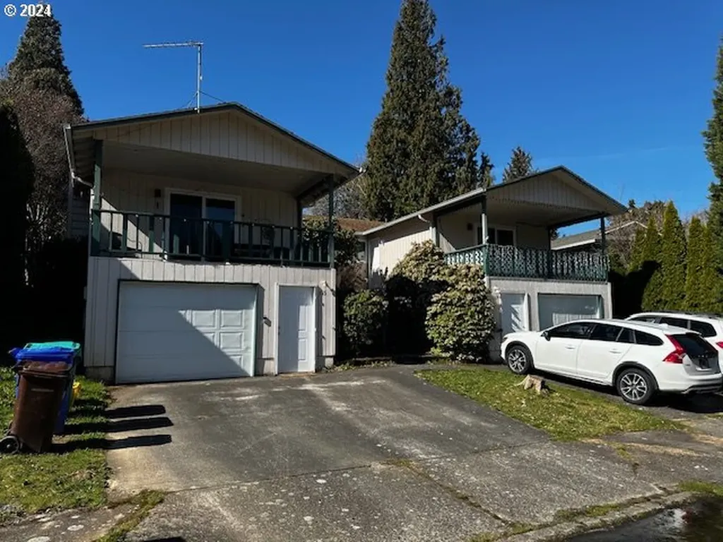 155 Ne Olvera Court Gresham OR 97030