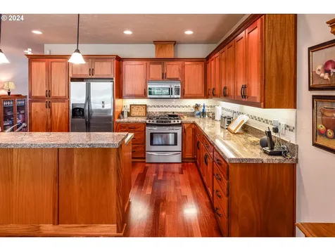 2505 Borders Drive Eugene OR 97404