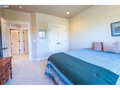 2505 Borders Drive Eugene OR 97404