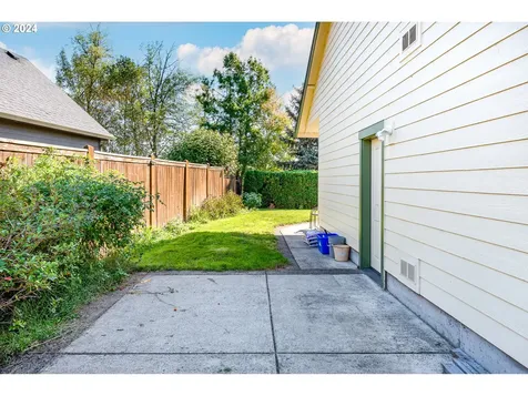 2505 Borders Drive Eugene OR 97404