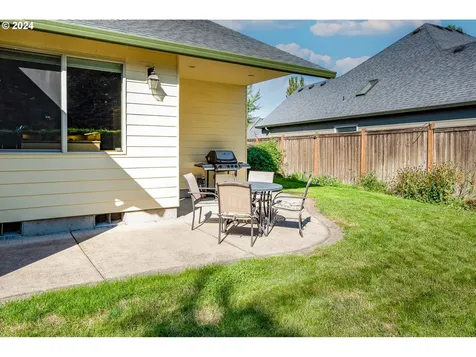 2505 Borders Drive Eugene OR 97404