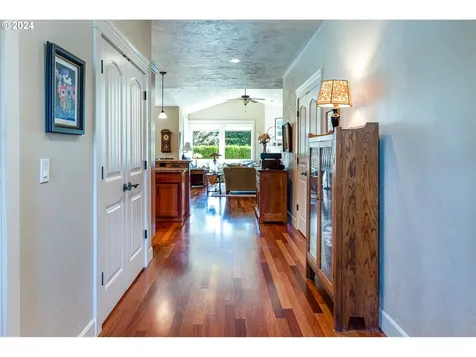 2505 Borders Drive Eugene OR 97404