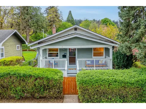8908 NE Wygant Street Portland OR 97220