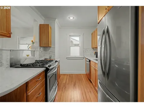 8908 NE Wygant Street Portland OR 97220