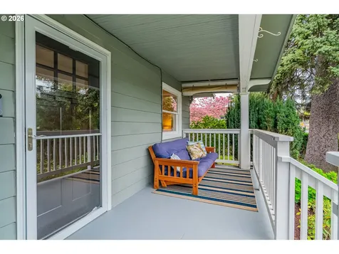 8908 NE Wygant Street Portland OR 97220