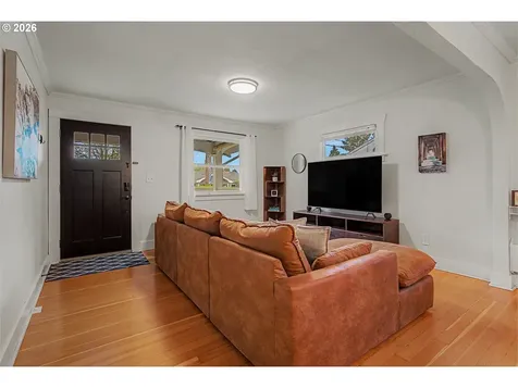 8908 NE Wygant Street Portland OR 97220
