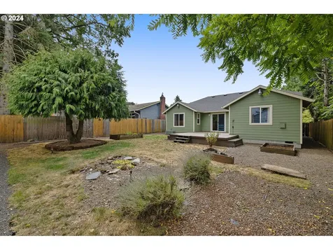 5278 NE 46th Place Portland OR 97218