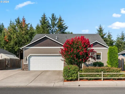 651 Eric Drive Molalla OR 97038