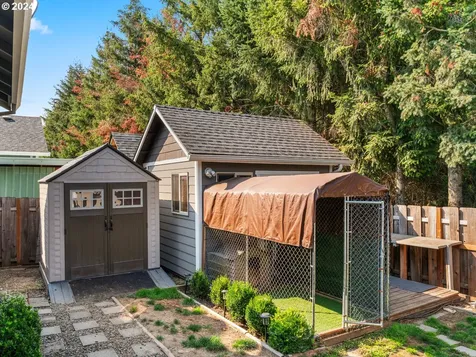 651 Eric Drive Molalla OR 97038