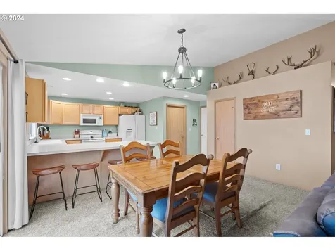 1317 SW 10th Court Pendleton OR 97801