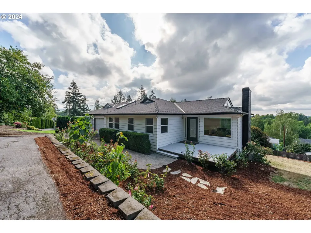 7680 SW Canyon Drive Portland OR 97225
