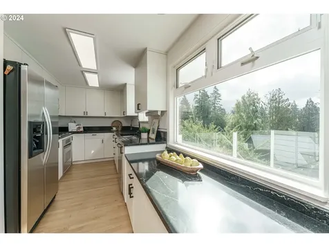 7680 SW Canyon Drive Portland OR 97225