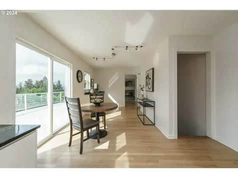 7680 SW Canyon Drive Portland OR 97225