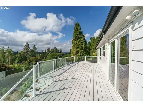 7680 SW Canyon Drive Portland OR 97225