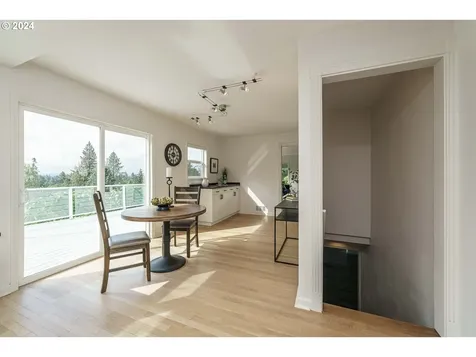 7680 SW Canyon Drive Portland OR 97225