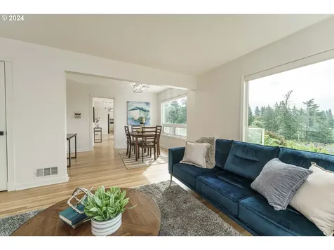 7680 SW Canyon Drive Portland OR 97225