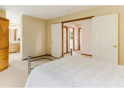 9127 Ne 16th Court Portland OR 97211