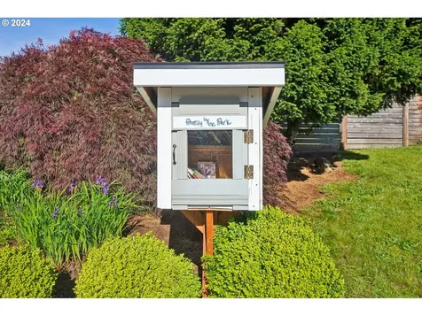 1860 SE 104th Avenue Portland OR 97216