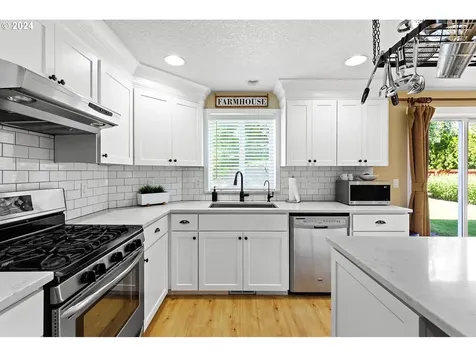 2908 Ne 163rd Court Vancouver WA 98682