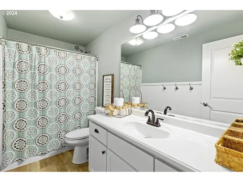 2908 Ne 163rd Court Vancouver WA 98682