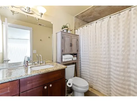 2908 Ne 163rd Court Vancouver WA 98682