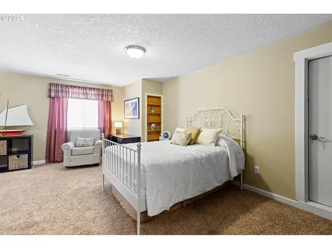 2908 Ne 163rd Court Vancouver WA 98682