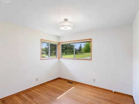 14045 Ne Sacramento Street Portland OR 97230