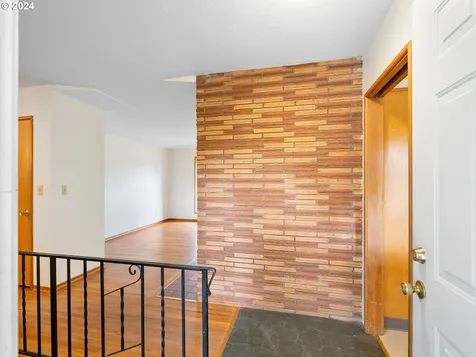 14045 Ne Sacramento Street Portland OR 97230