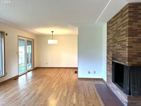 14045 Ne Sacramento Street Portland OR 97230