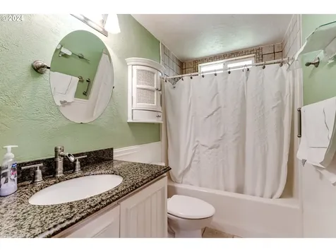 4115 Scottdale Street Eugene OR 97404