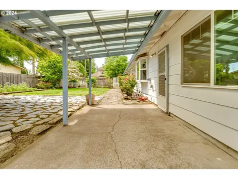 4115 Scottdale Street Eugene OR 97404