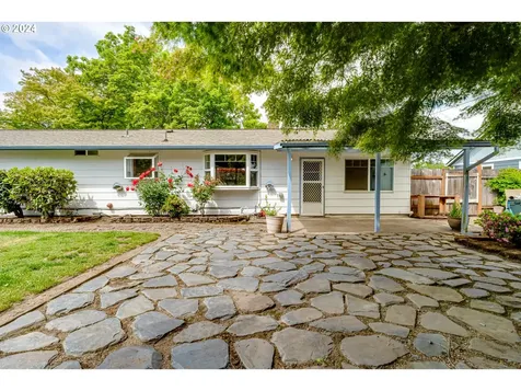 4115 Scottdale Street Eugene OR 97404