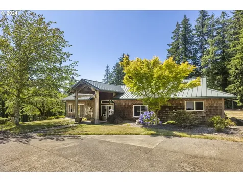 1756 NE Yaquina Heights Drive Newport OR 97365