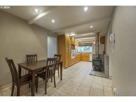 1756 NE Yaquina Heights Drive Newport OR 97365