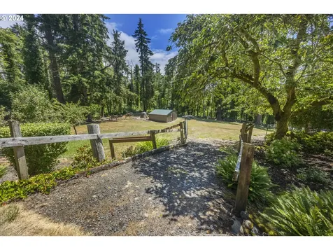 1756 NE Yaquina Heights Drive Newport OR 97365