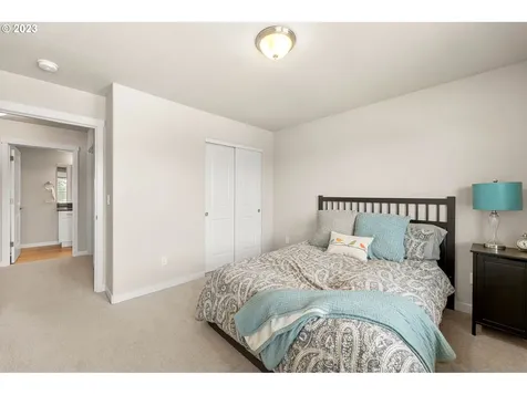 13812 NE 78th Street Vancouver WA 98682