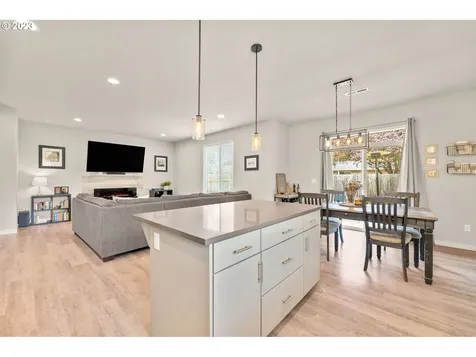 13812 NE 78th Street Vancouver WA 98682