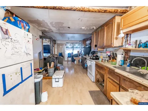 2241 Nandina Street Sweet Home OR 97386