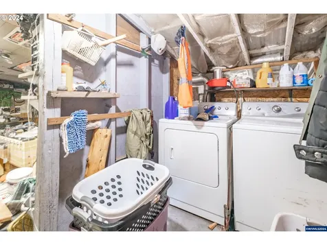 2241 Nandina Street Sweet Home OR 97386