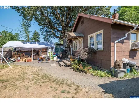 2241 Nandina Street Sweet Home OR 97386