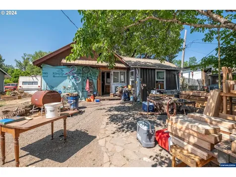 2241 Nandina Street Sweet Home OR 97386