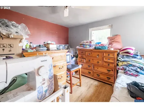 2241 Nandina Street Sweet Home OR 97386