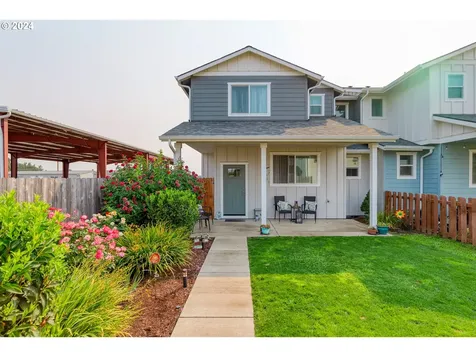 1776 SE Jonathan Avenue Dallas OR 97338