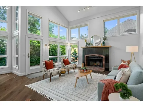 5831 Suncreek Drive Lake Oswego OR 97035